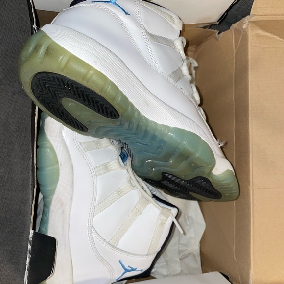 Retro Jordan’s Legend Blue 11 High - Picture 2 of 6